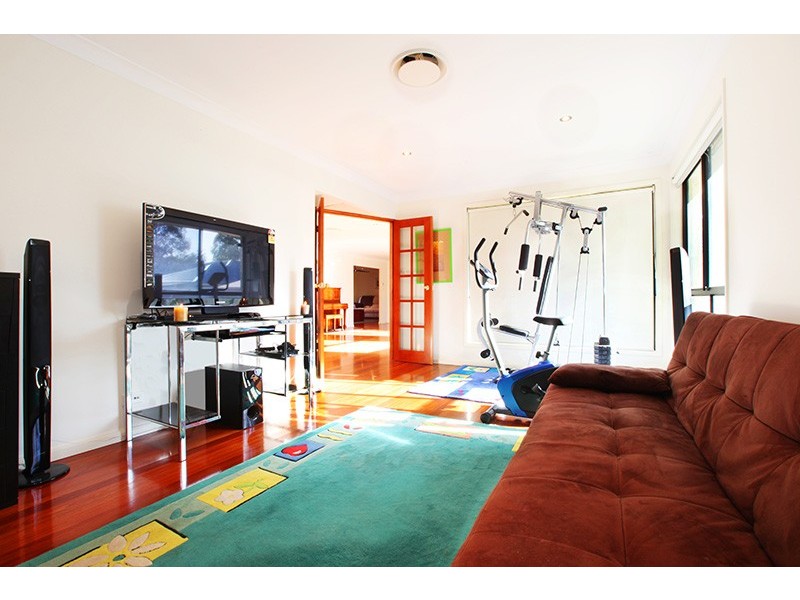 4 Artillery Crescent, Holsworthy NSW 2173