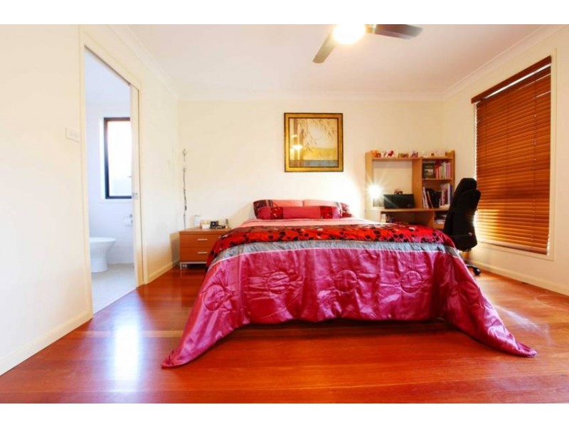 4 Artillery Crescent, Holsworthy NSW 2173
