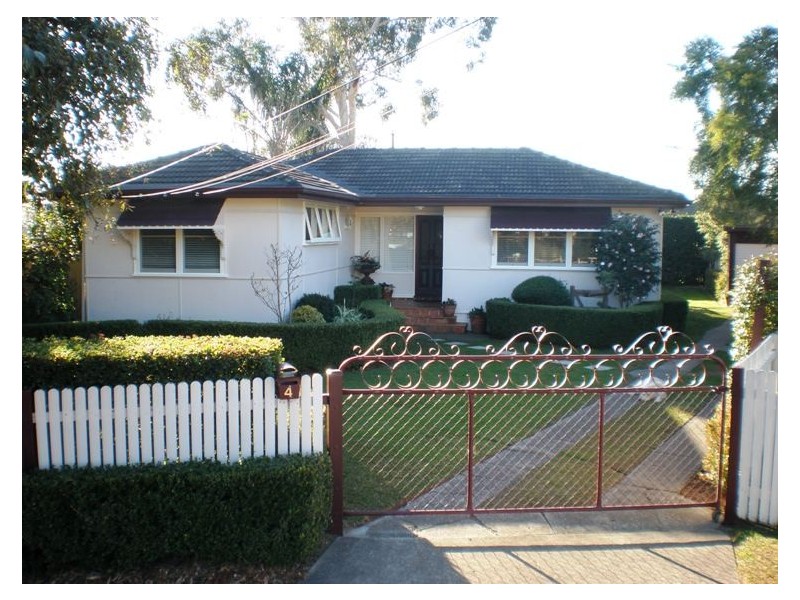 4 Kesawai Place, Holsworthy NSW 2173