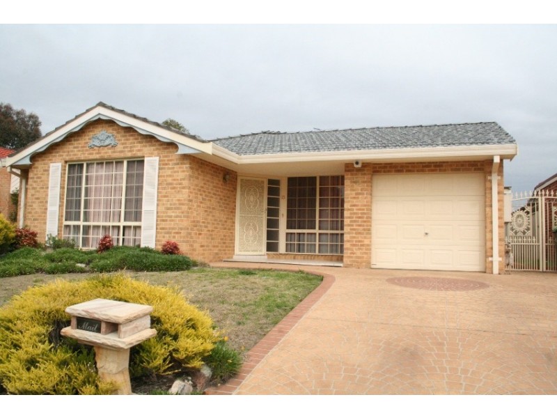 Wattle Grove NSW 2173