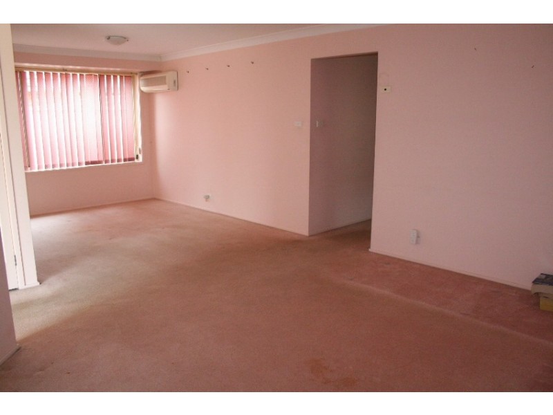 Wattle Grove NSW 2173