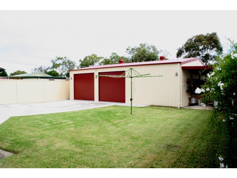 14 Brallos Avenue, Holsworthy NSW 2173