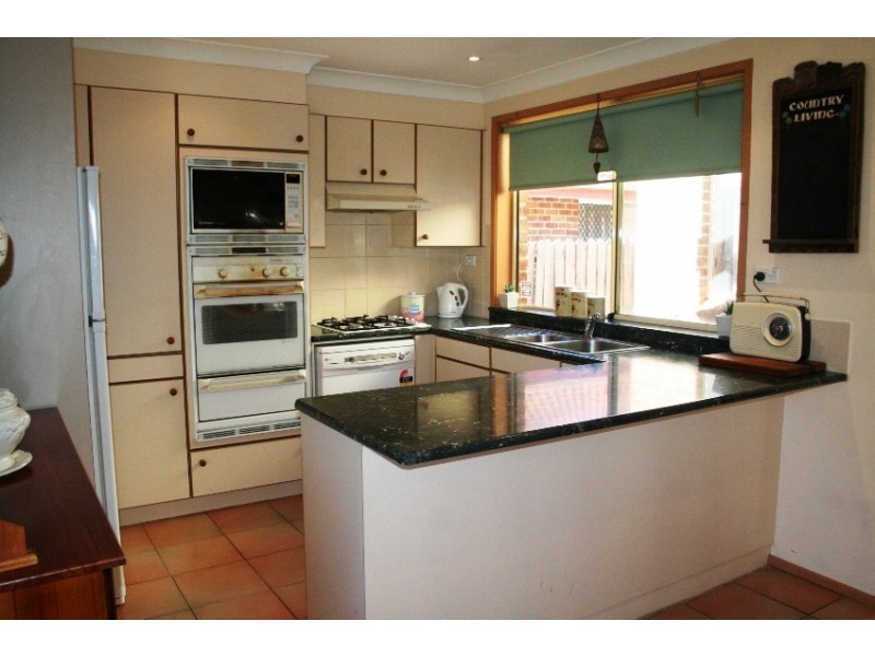 Wattle Grove NSW 2173