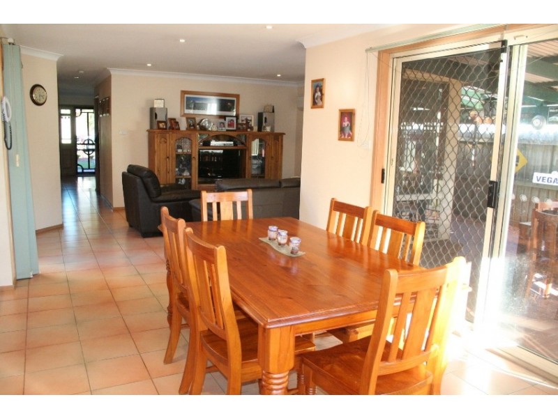 Wattle Grove NSW 2173