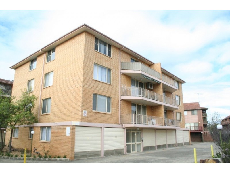 28/1 Riverpark Drive, Liverpool NSW 2170