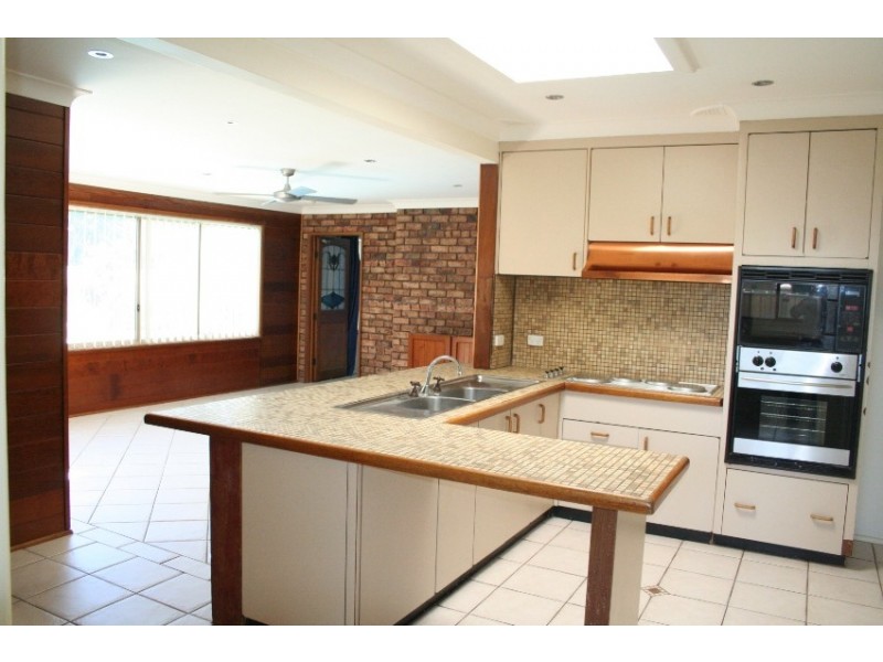 Chipping Norton NSW 2170