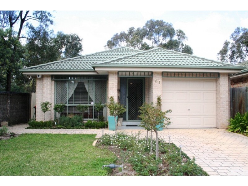 61 Corryton Court, Wattle Grove NSW 2173