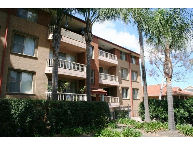 11/5 Mead Drive, Chipping Norton NSW 2170