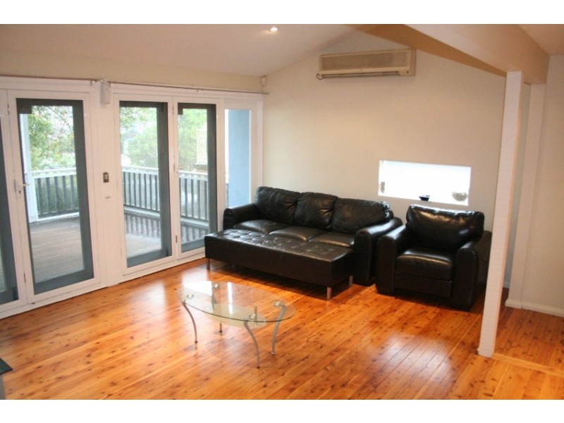 87 Renton Avenue, Moorebank NSW 2170