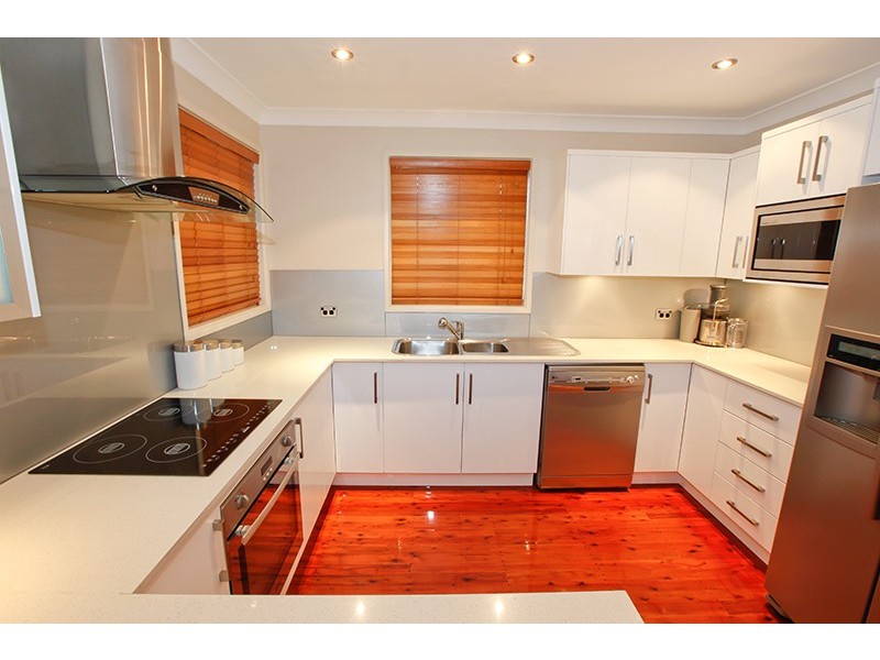 2 Manus Place, Glenfield NSW 2167