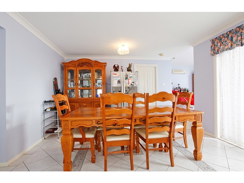 14 Clarendon Court, Wattle Grove NSW 2173