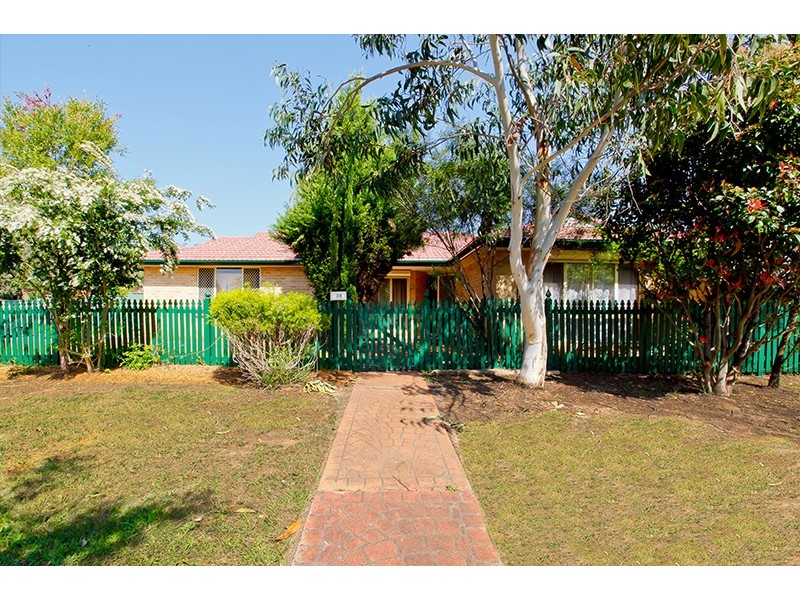 29 Daintree Drive, Wattle Grove NSW 2173
