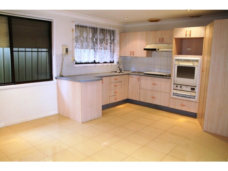 13 Malinya Crescent, Moorebank NSW 2170