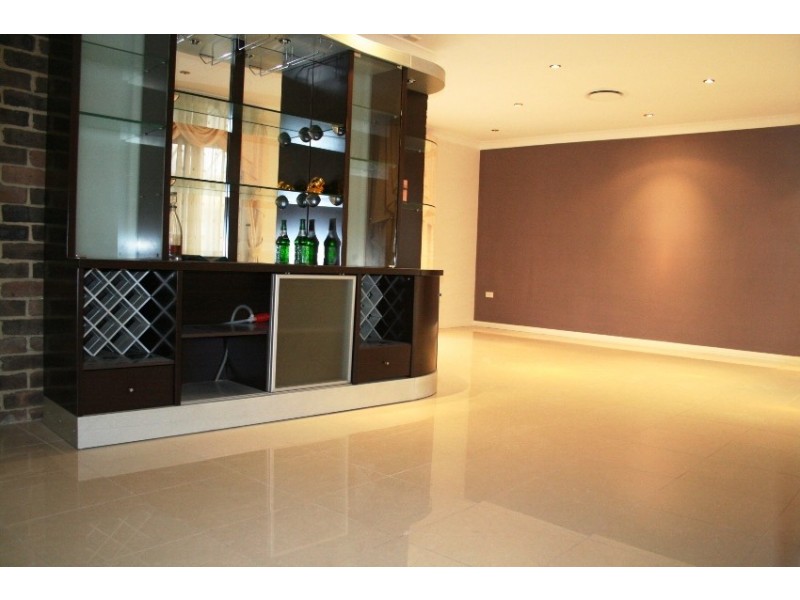 13 Malinya Crescent, Moorebank NSW 2170