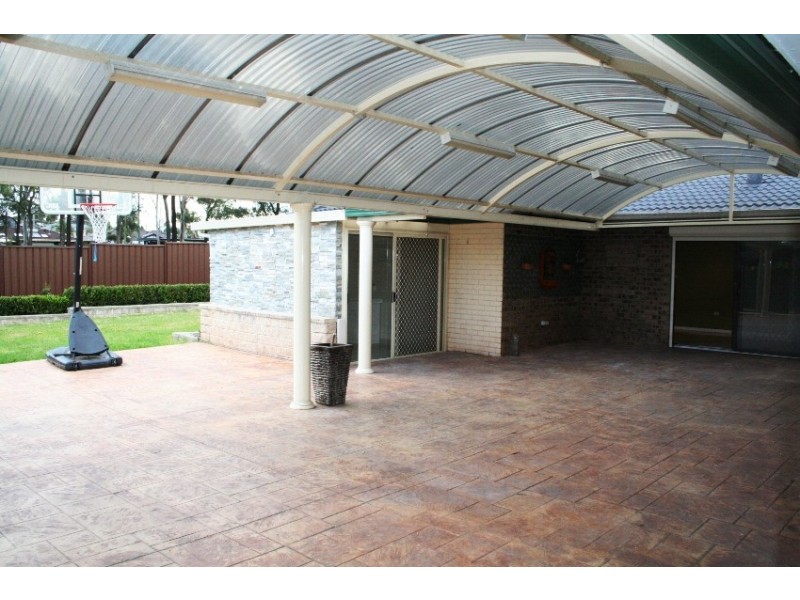 13 Malinya Crescent, Moorebank NSW 2170