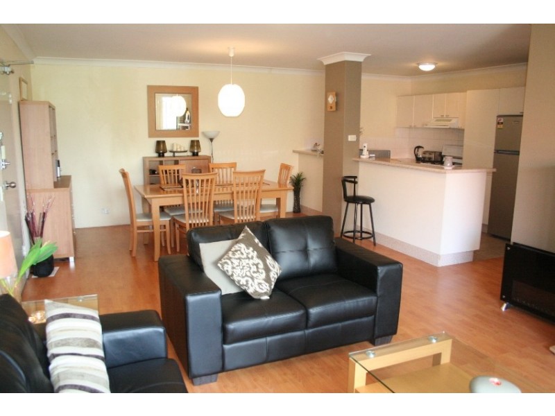 24/1 Mead Drive, Chipping Norton NSW 2170