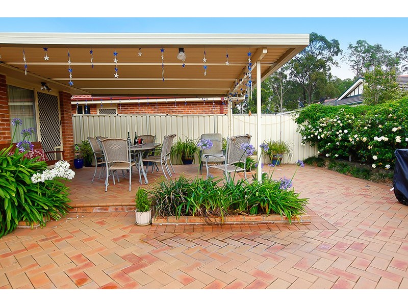35 Somercotes Court, Wattle Grove NSW 2173