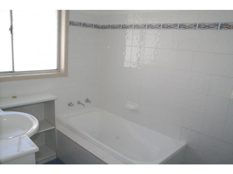 24 Araluen Avenue, Moorebank NSW 2170