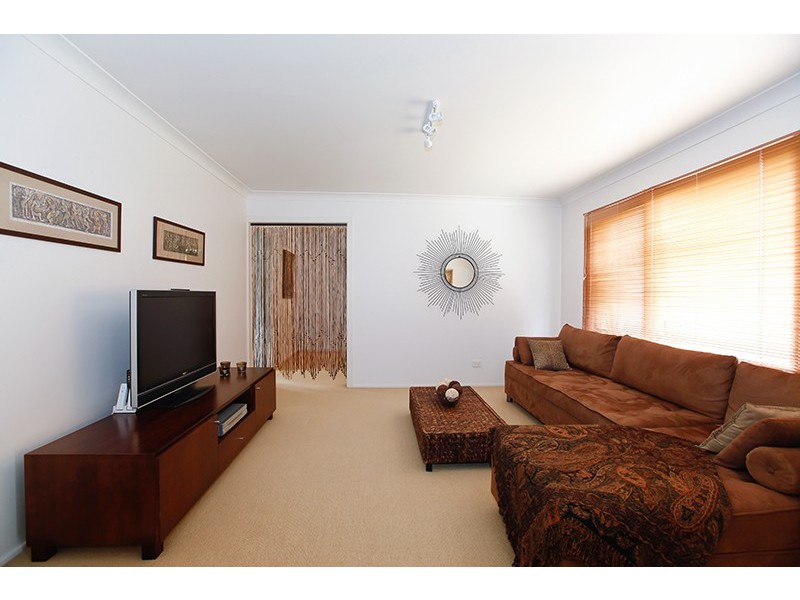 65 Renton Avenue, Moorebank NSW 2170