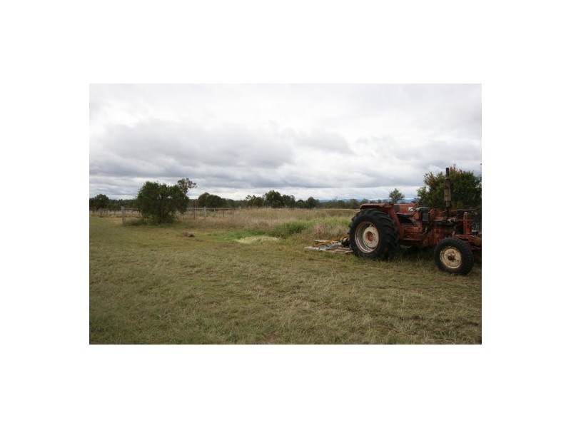 Lockyer Waters QLD 4311