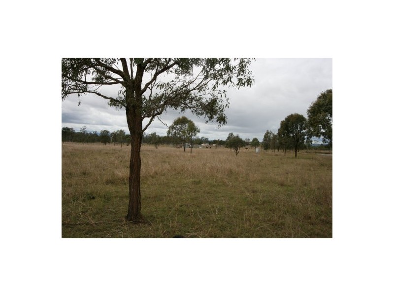 Lockyer Waters QLD 4311