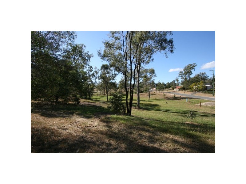 39 Blue Gum Drive, Lowood QLD 4311