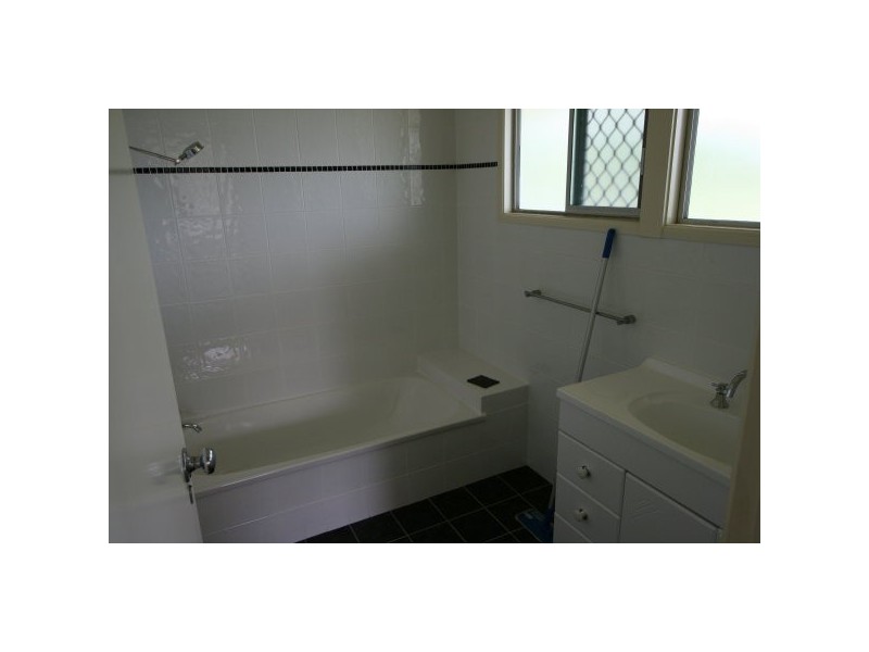 7 Limosa Road, Lowood QLD 4311