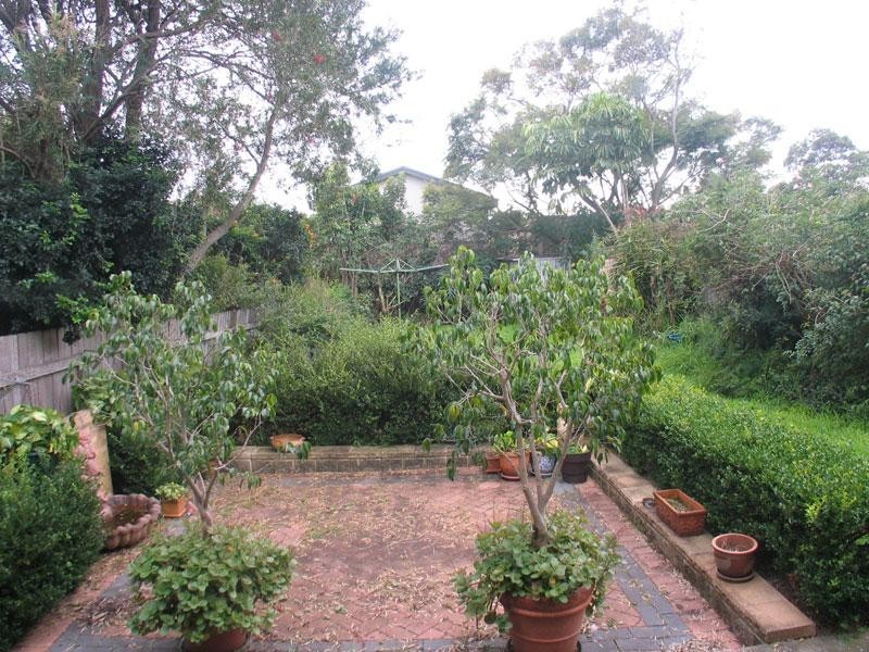11 Second, Ashbury NSW 2193