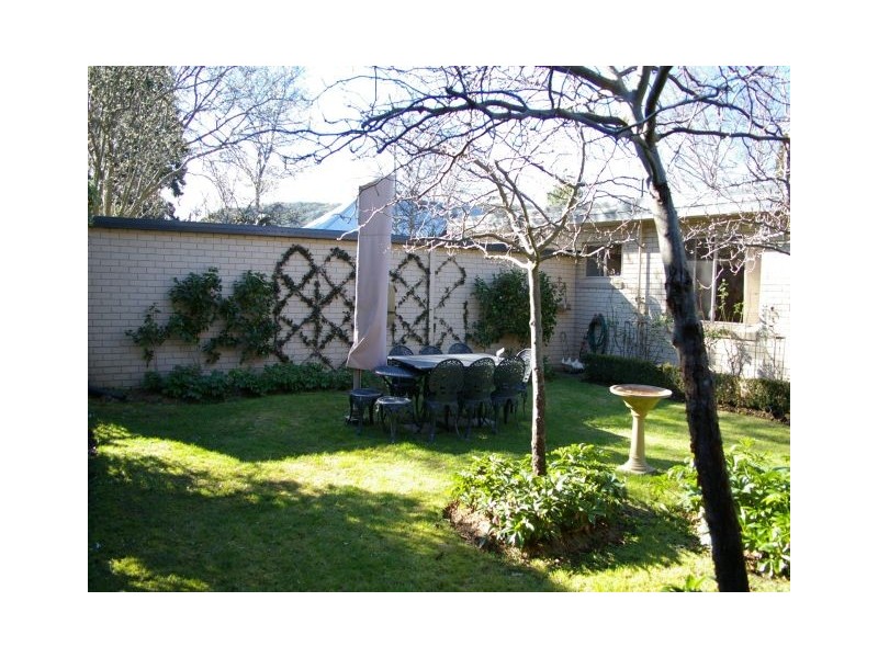 3+4/33 Merrigang st., Bowral NSW 2576