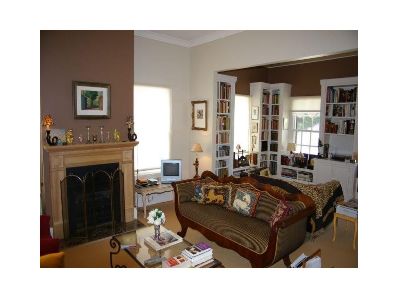 10 Oldbury Street, Berrima NSW 2577