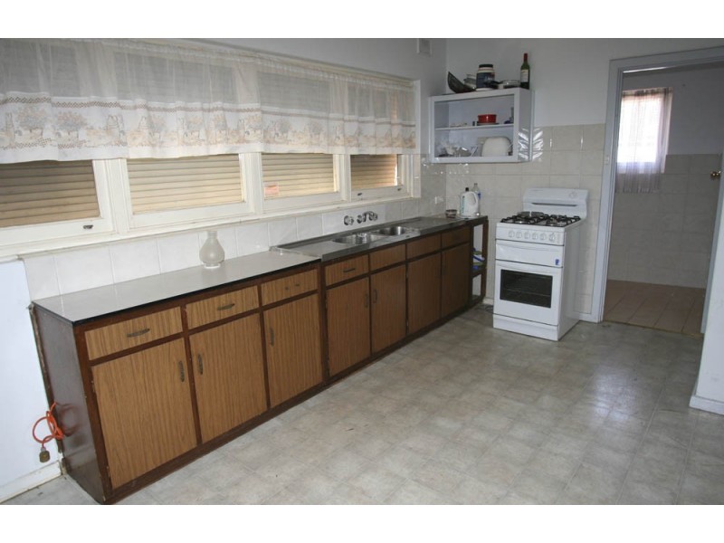 16 Cambridge Street, Brahma Lodge SA 5109
