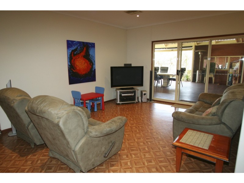 20 The Parkway, Aberfoyle Park SA 5159