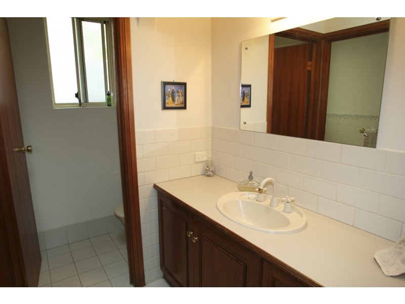 20 The Parkway, Aberfoyle Park SA 5159