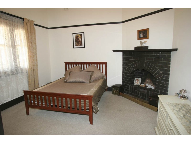 24 Johnstone Road, Oaklands Park SA 5046