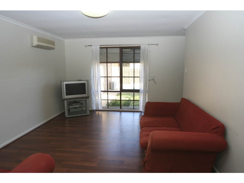 2&3/1A Larkdale Crescent, O’halloran Hill SA 5158