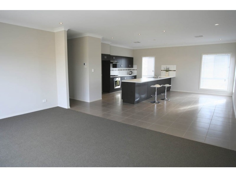 7 Kaurna Avenue, Aldinga Beach SA 5173