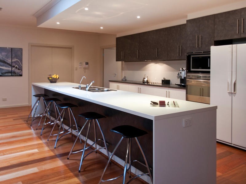 9 Plantation Avenue, Flagstaff Hill SA 5159