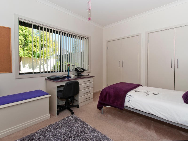 9 Plantation Avenue, Flagstaff Hill SA 5159