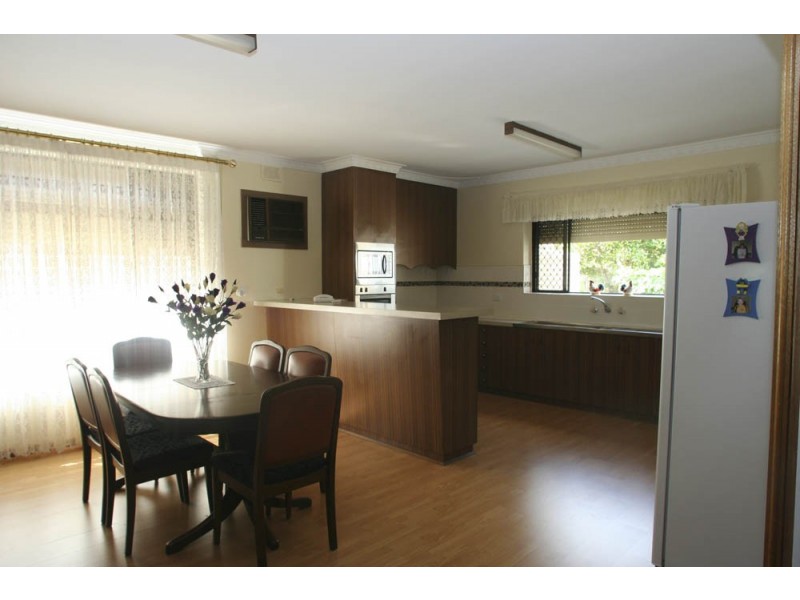 1 Warren Avenue, Prospect SA 5082