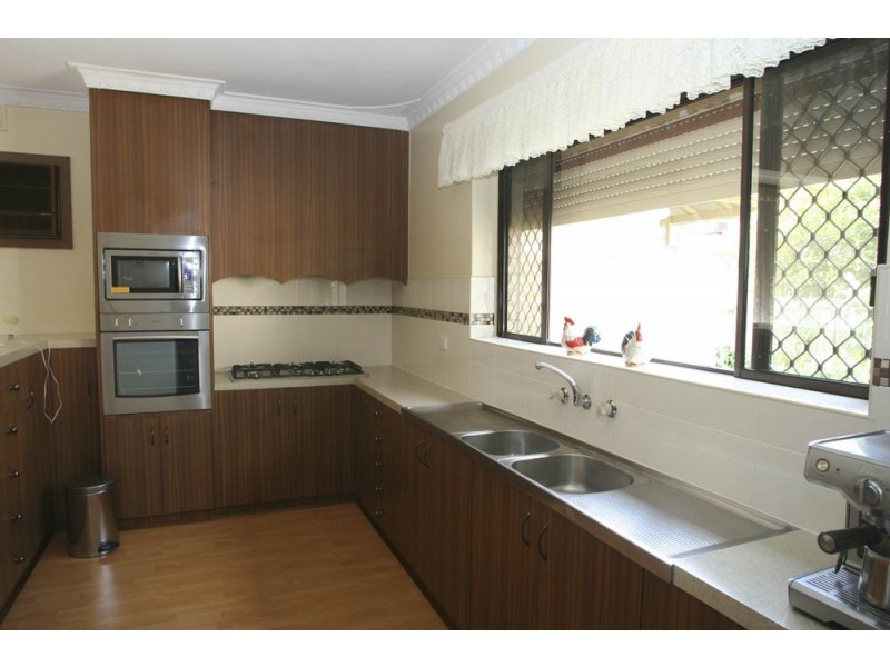 1 Warren Avenue, Prospect SA 5082