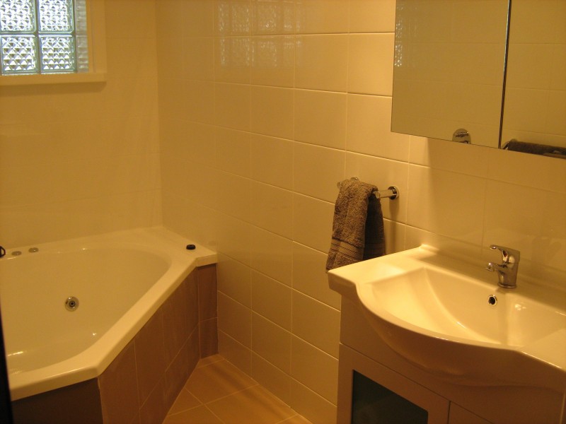 1 Warren Avenue, Prospect SA 5082