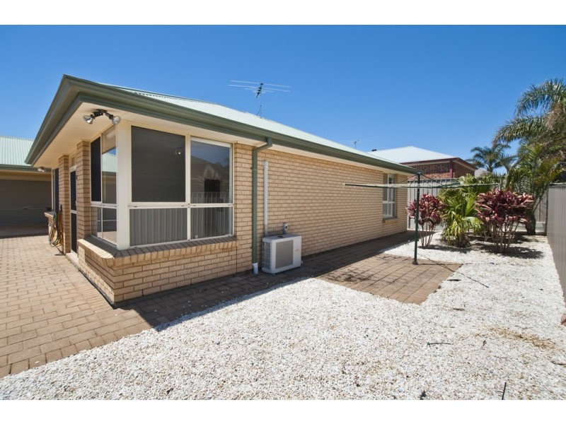 17 Chivers Street, Hallett Cove SA 5158