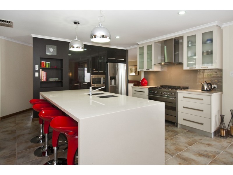 17 Great Eastern Avenue, Sheidow Park SA 5158