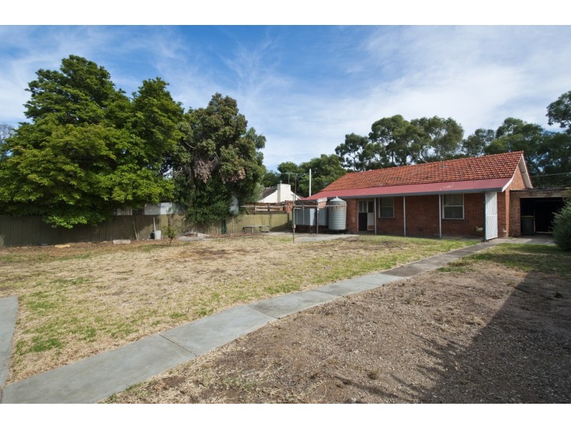 13 Lionel Avenue, Blair Athol SA 5084