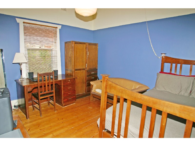 7 Athol Avenue, Prospect SA 5082