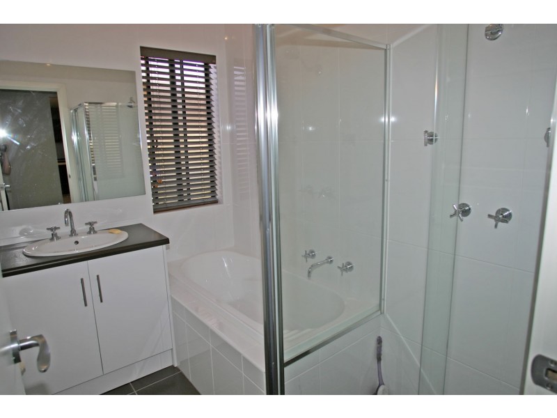 1a Maple Street, Broadview SA 5083