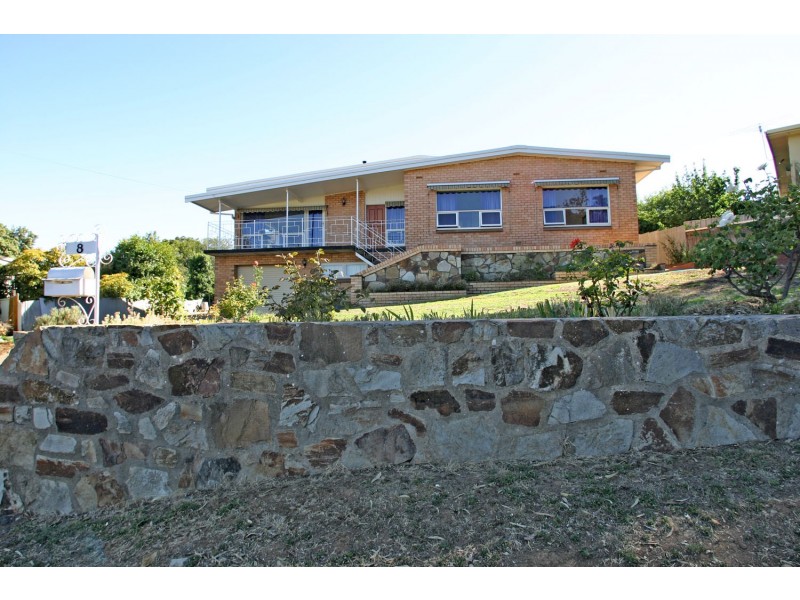 8 Glenwood Drive, Bellevue Heights SA 5050