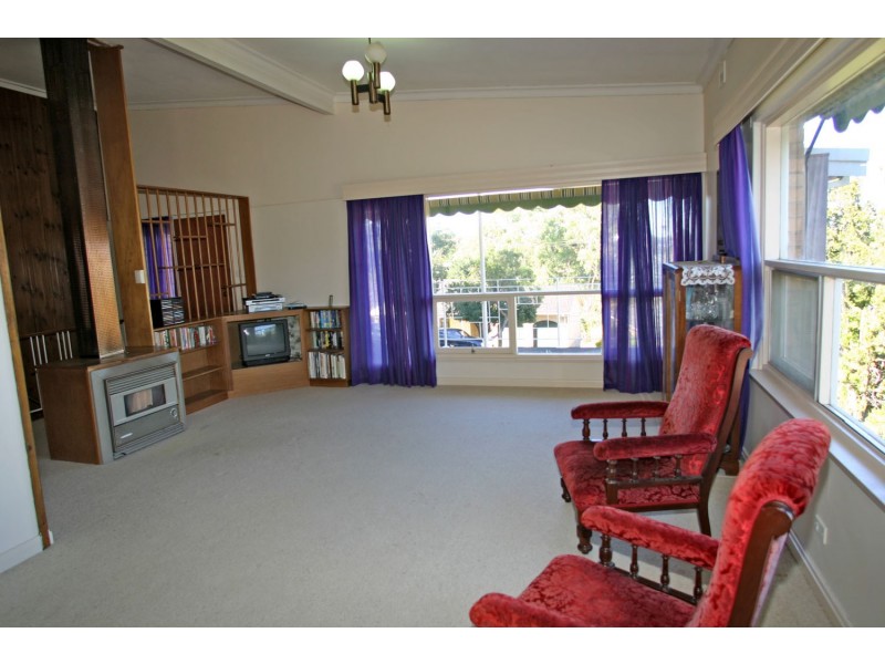 8 Glenwood Drive, Bellevue Heights SA 5050