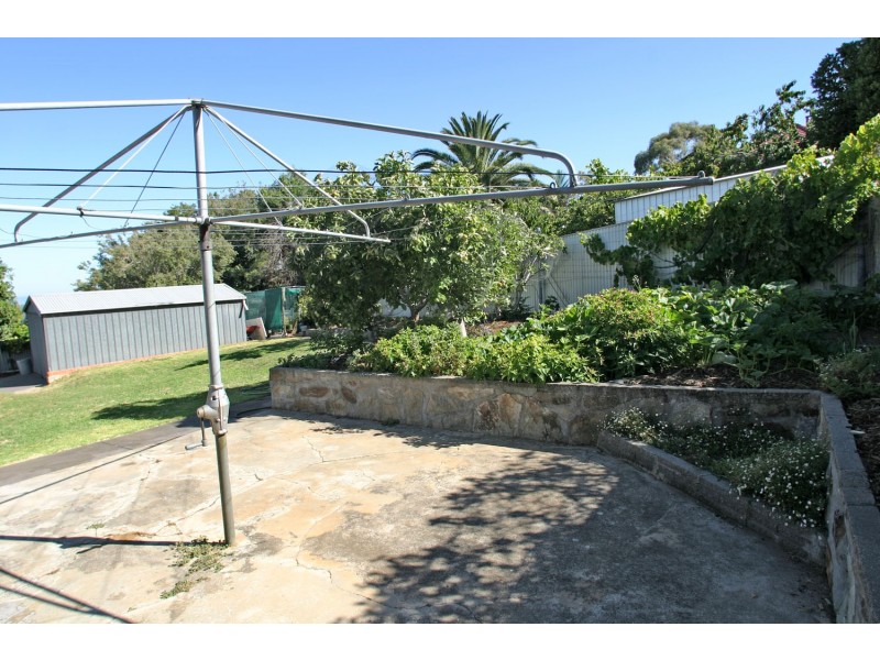 8 Glenwood Drive, Bellevue Heights SA 5050