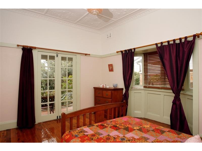 12 Leofrene Avenue, Marrickville NSW 2204